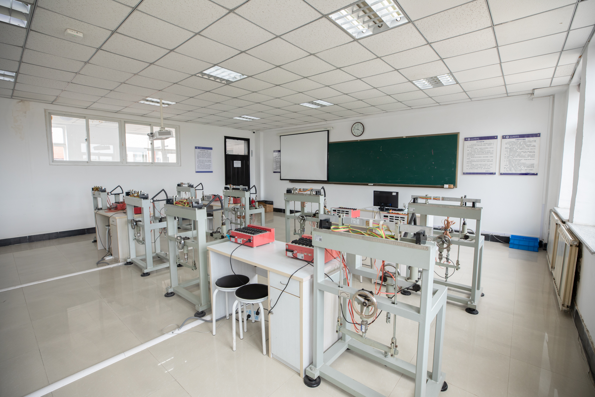 B601力学实验室Ⅱ