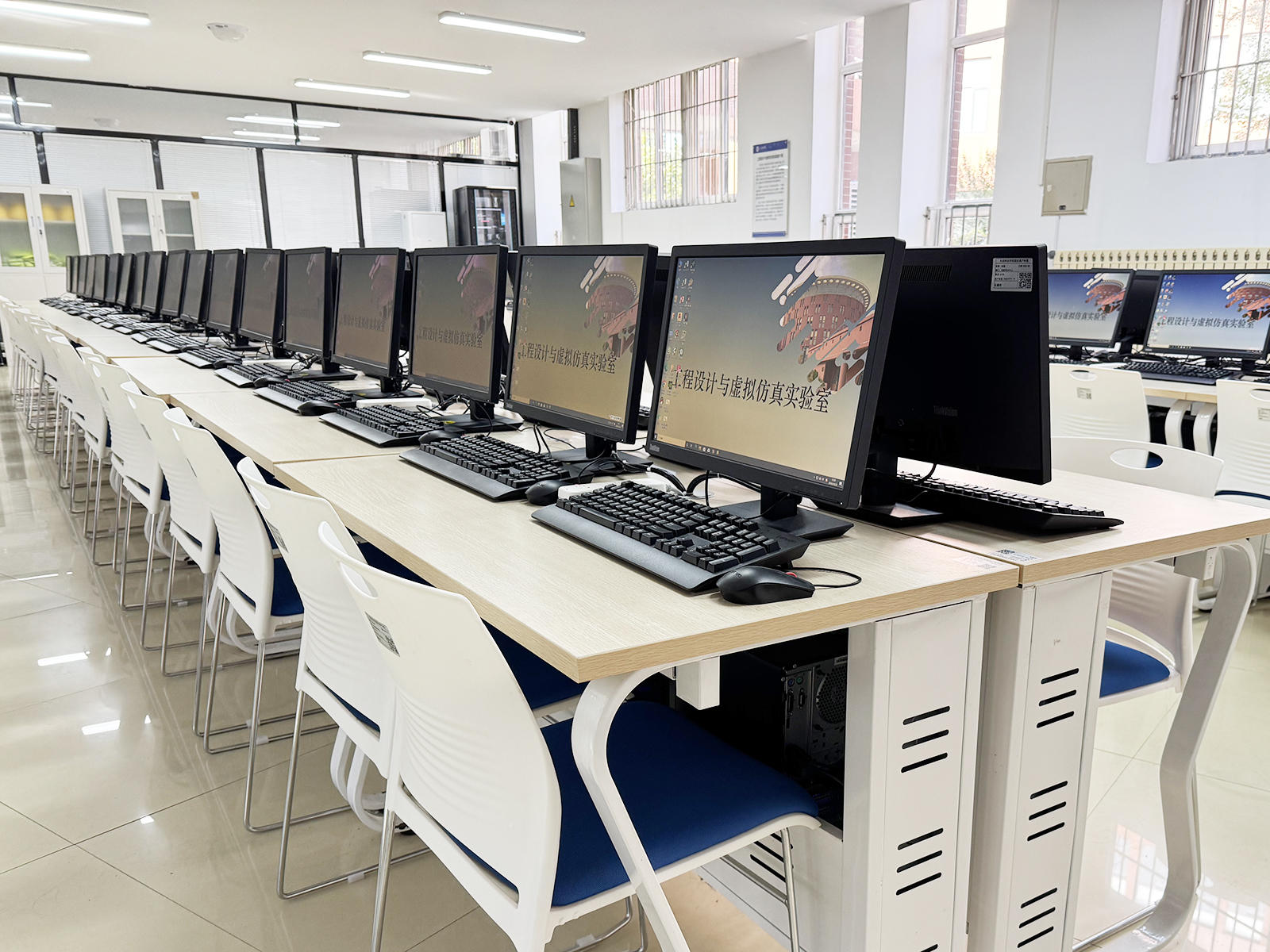 A118工程设计与虚拟仿真实验室