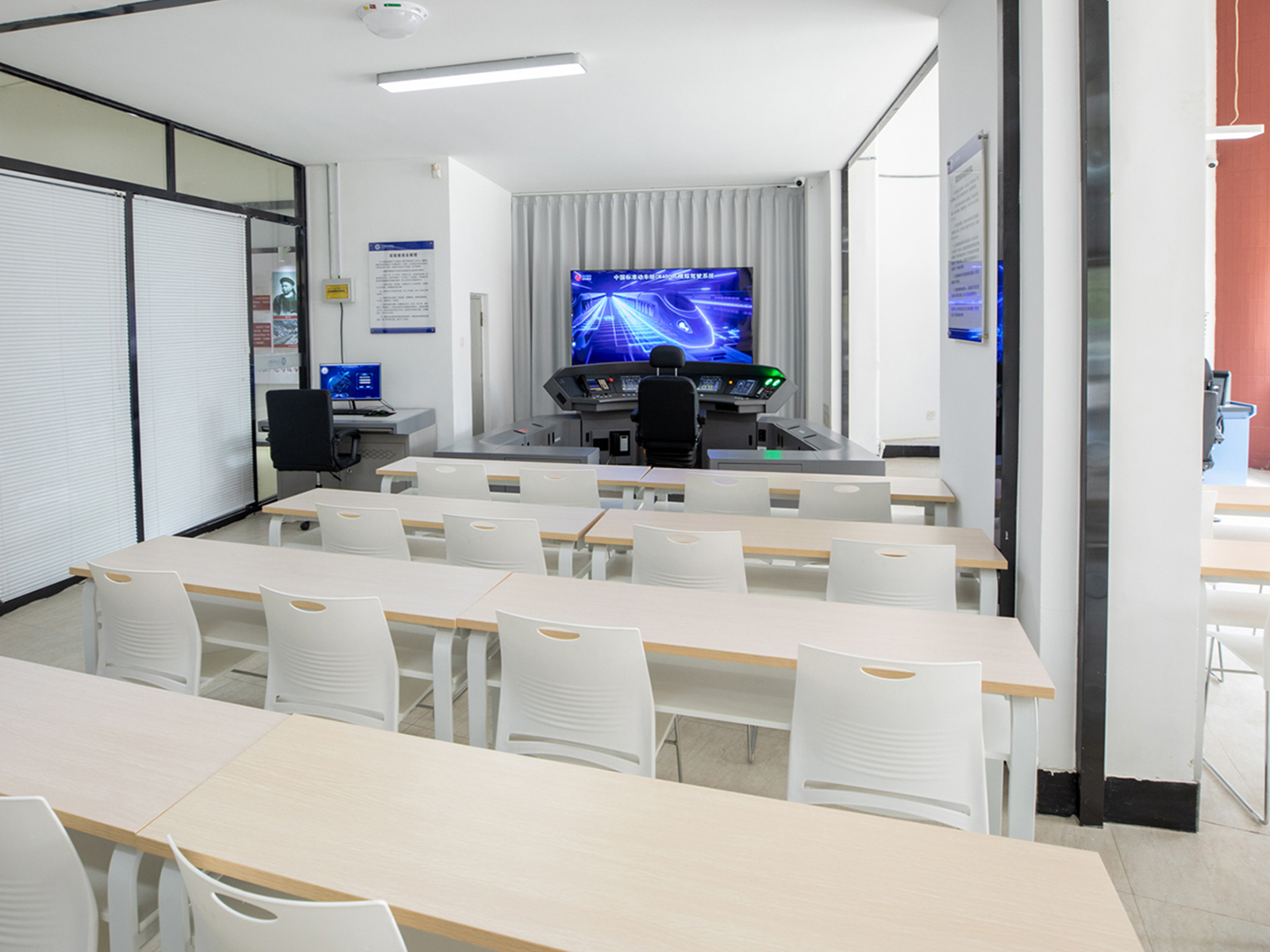 A124模拟驾驶实验室