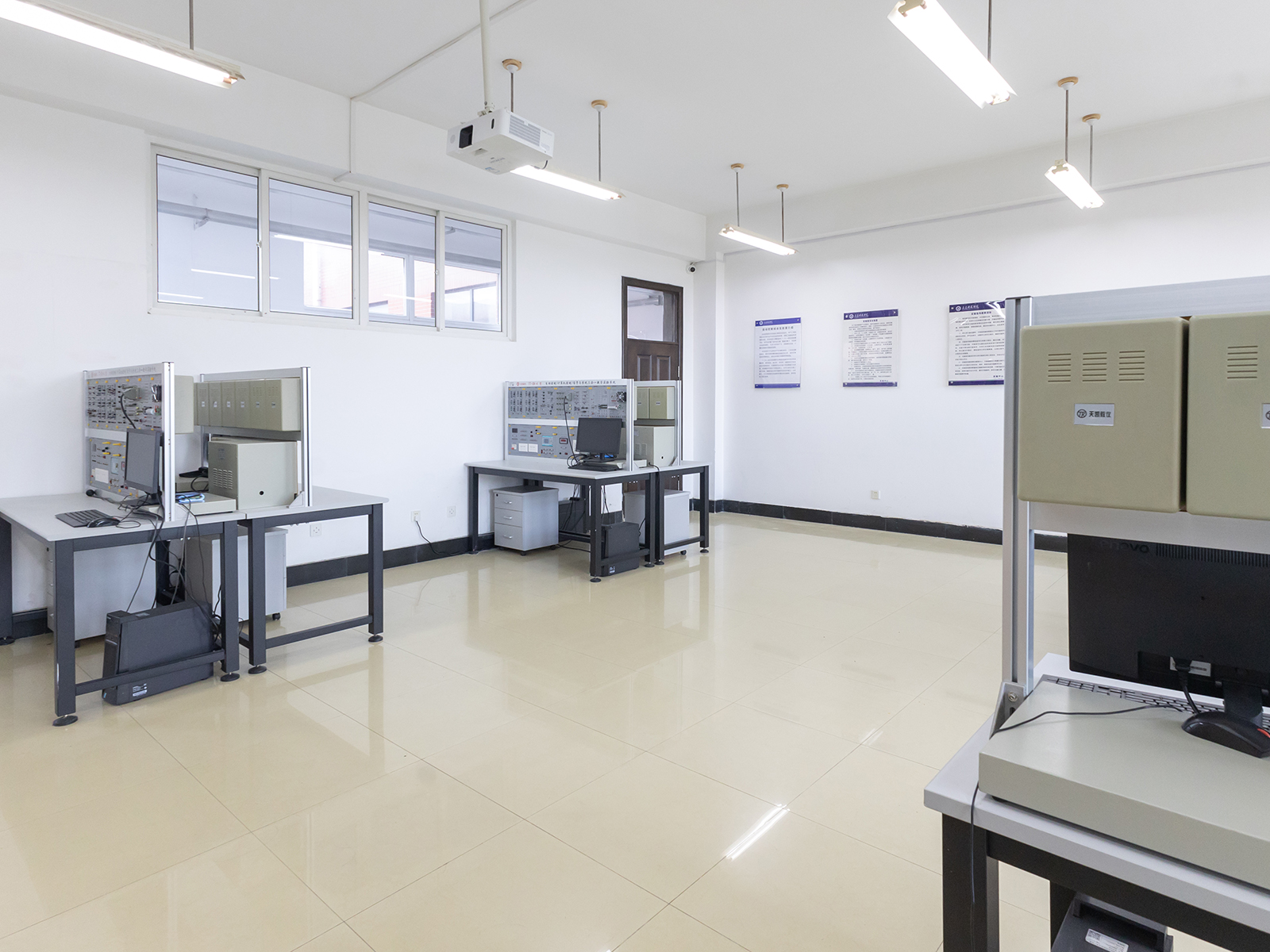 B507自动控制综合实验室