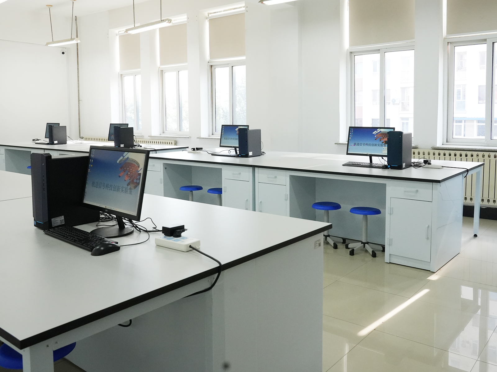 D302轨道信号科技创新实验室